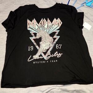 NWT Def Leppard Hysteria shirt